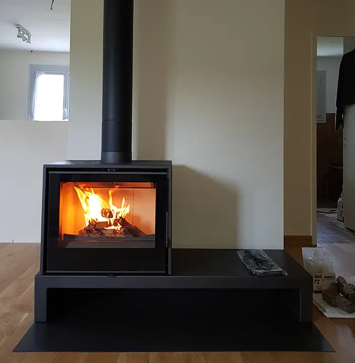 Installation d'un poêle à bois par Sol Flamme à Lorris